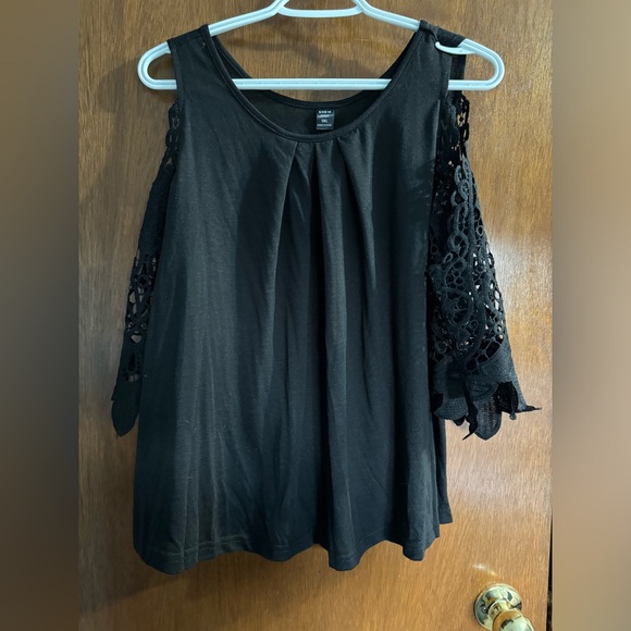 Shein Black Open Shoulder Top Size 0XL - Picture 2 of 5
